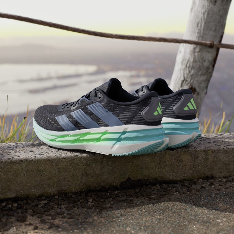 Adistar 4 Running Shoes