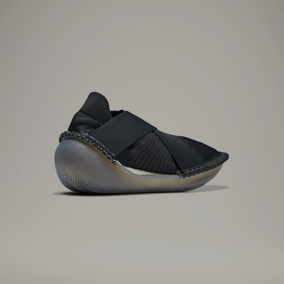 Y-3 Itogo