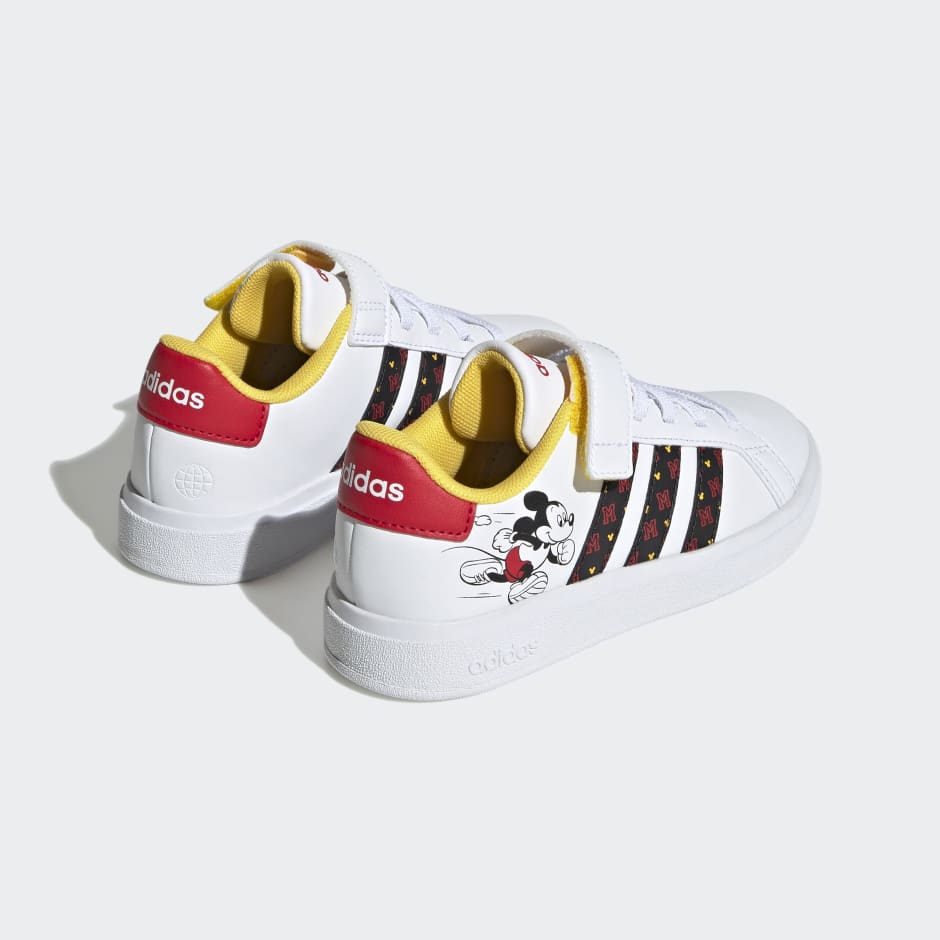 Adidas shoes clearance para niños imagenes