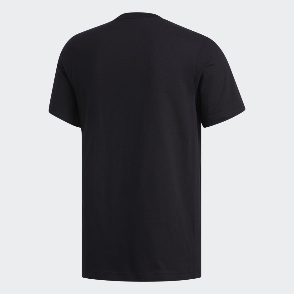 Camiseta Badge of Sport Basic
