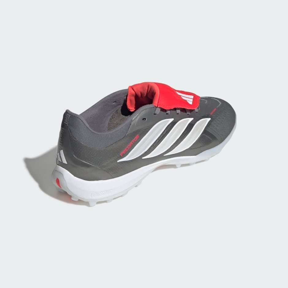 PREDATOR PRO Fold-Over Tongue Turf Football Shoes