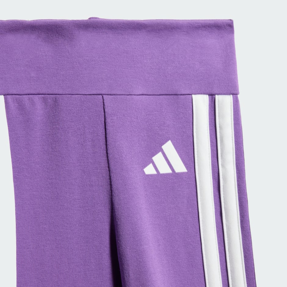 Set cu tricou Essentials