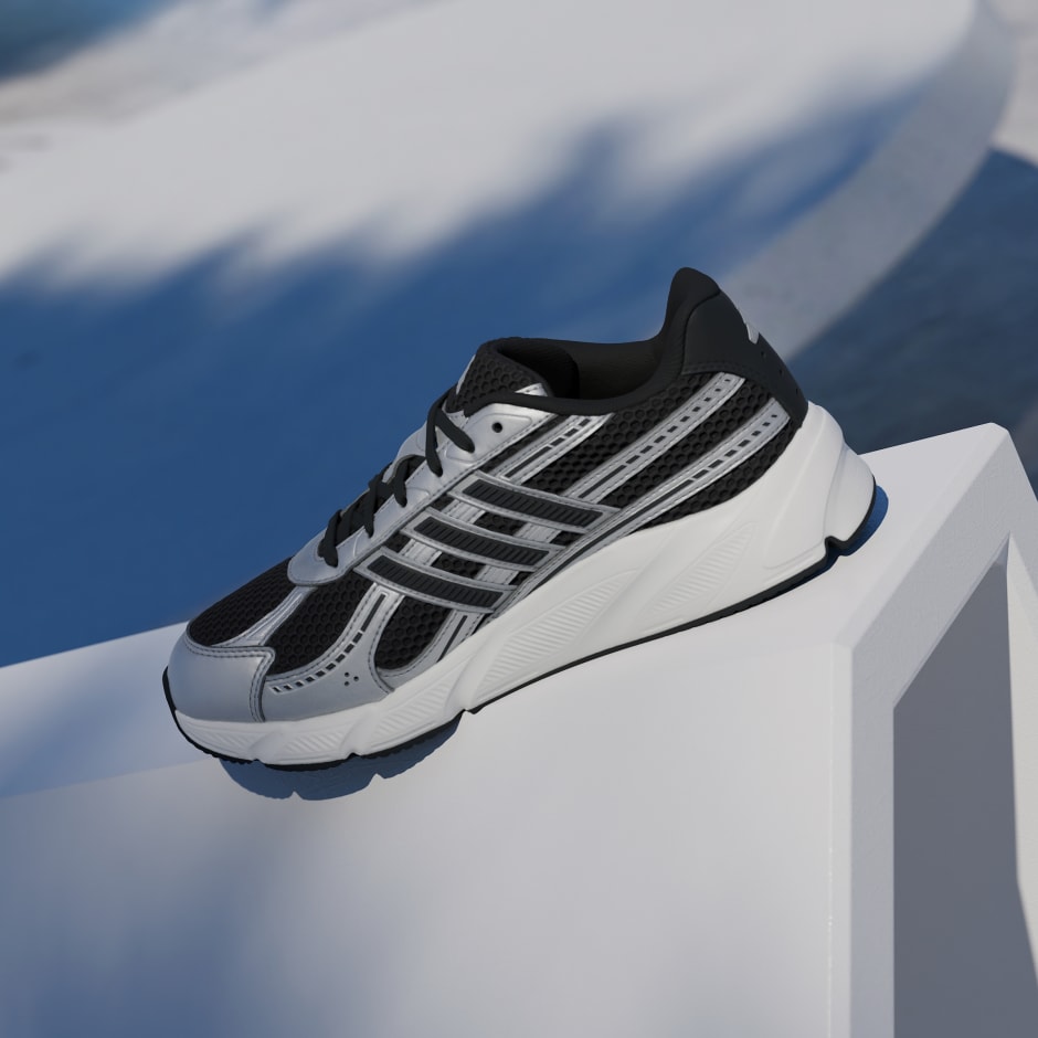 TENISICE TECHNOCHAOS 2000