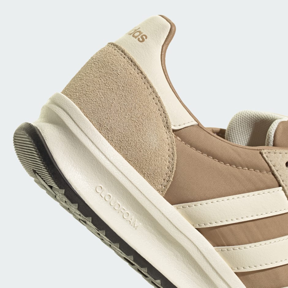 حذاء RUN 70s 2.0