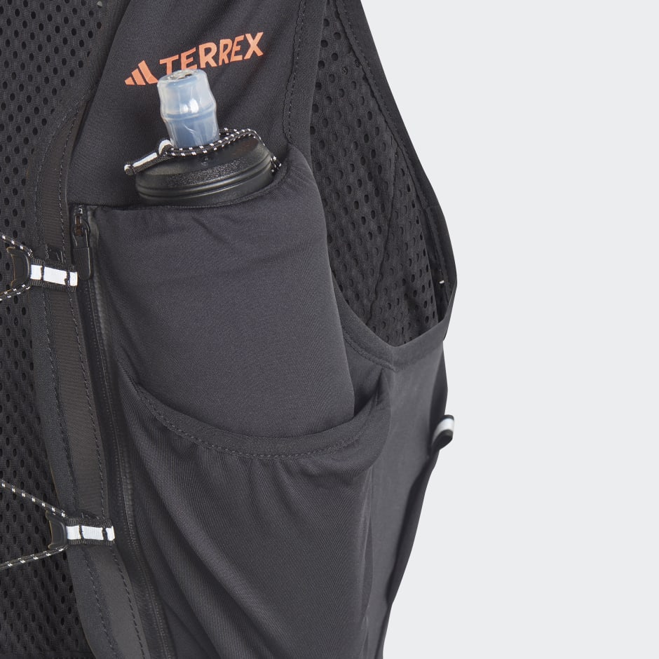 Praten Mathis Birma Clothing - Terrex Trail Running Vest - Black | adidas Qatar