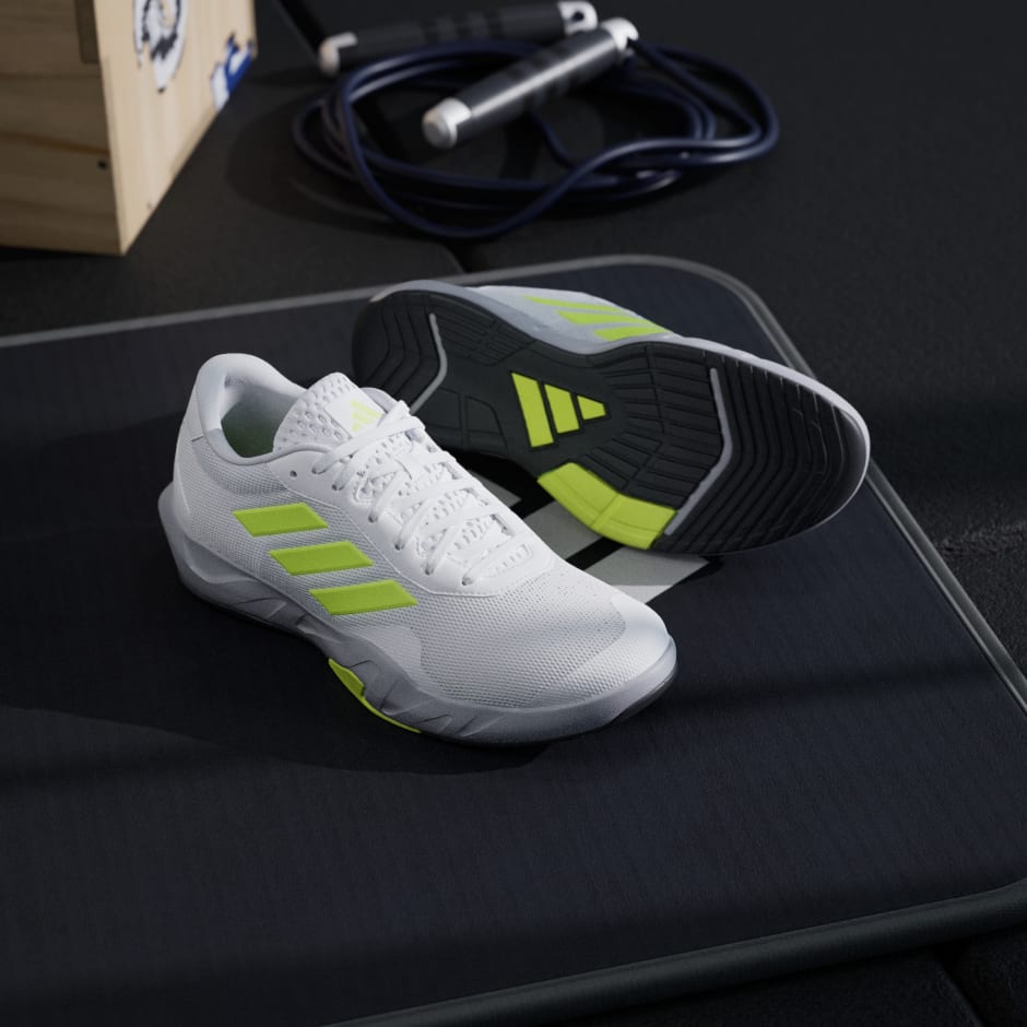 Amplimove Training Shoes