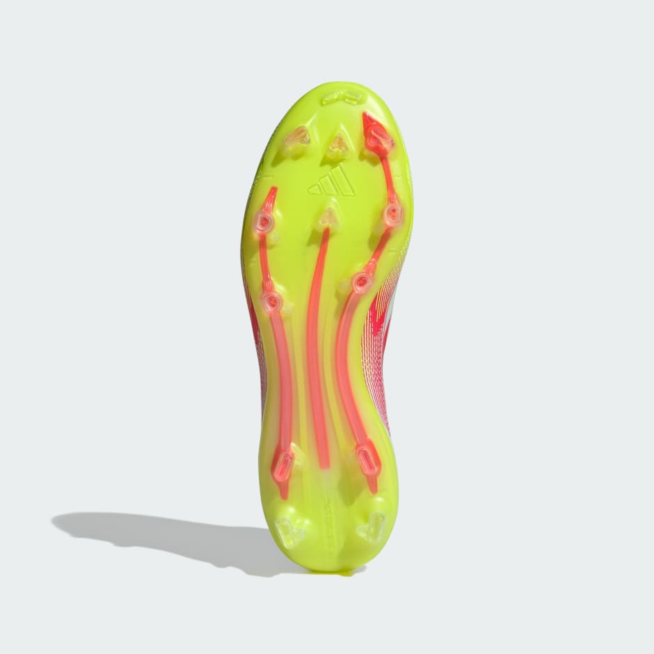 Ghete pentru teren dur F50 Pro Mid
