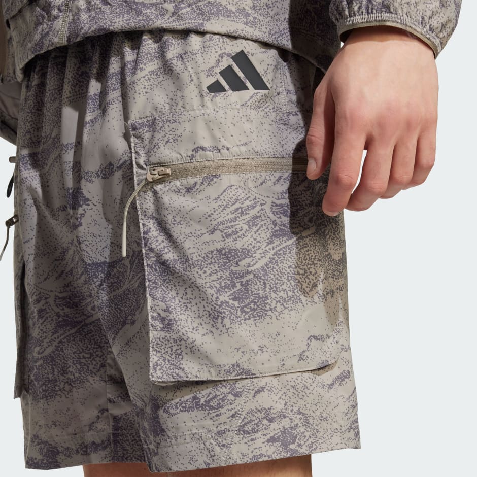City Escape Woven Allover Print Shorts