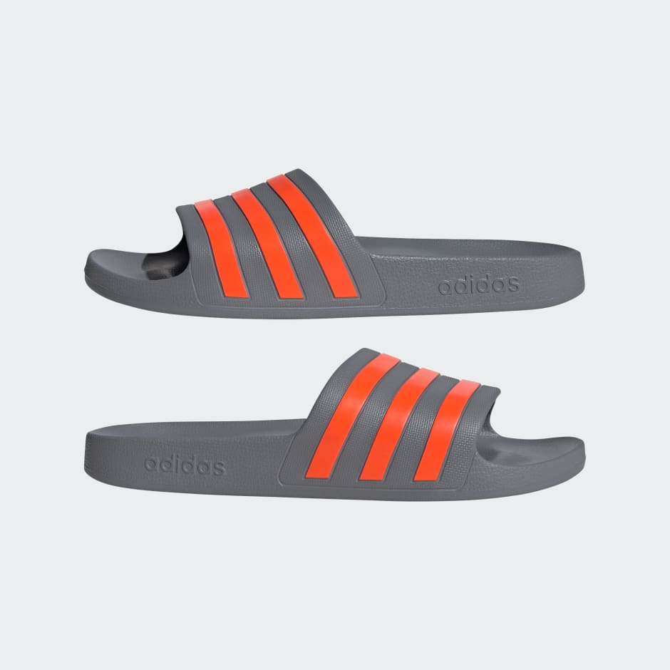 Adilette Aqua Slides
