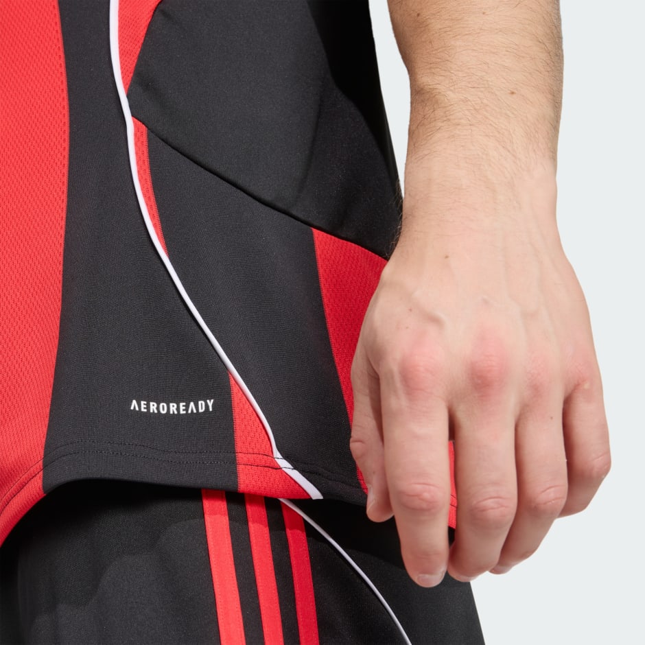 Tricou Eintracht Frankfurt 25/26 pentru meciuri pe teren propriu