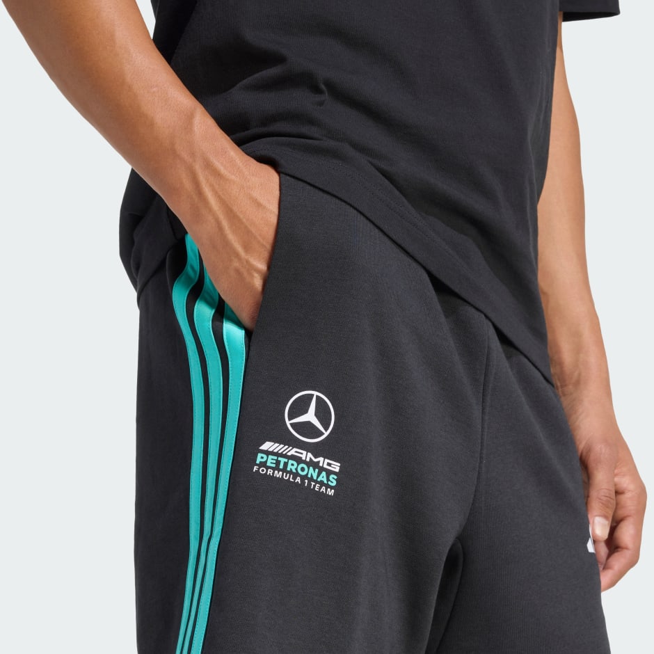 MERCEDES - AMG PETRONAS FORMULA 1 TEAM DNA SHORT
