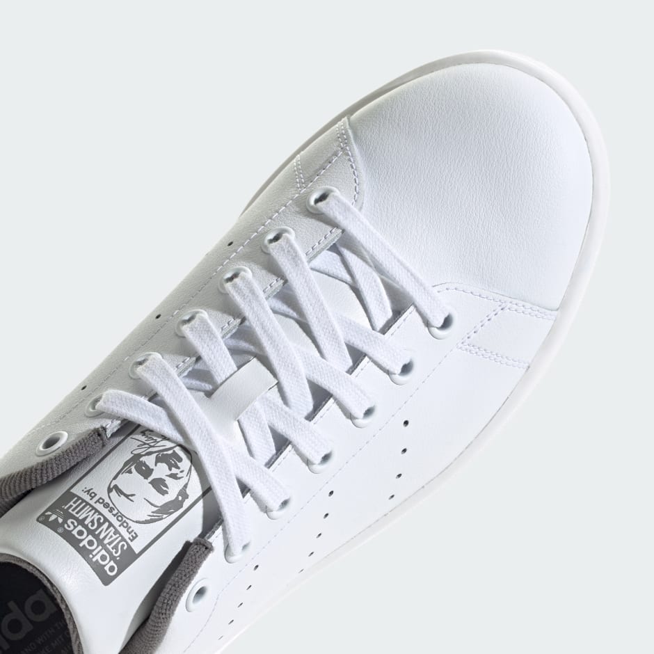 STAN SMITH