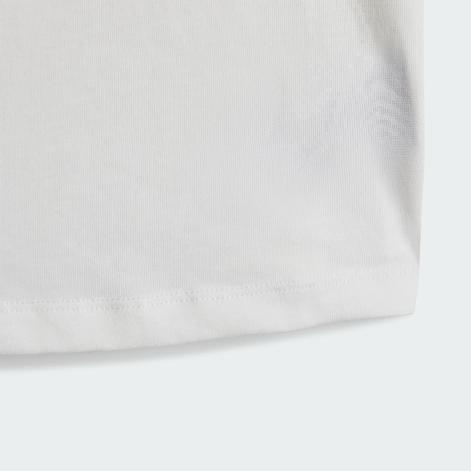 Set cu pantaloni scurți și tricou pentru copii