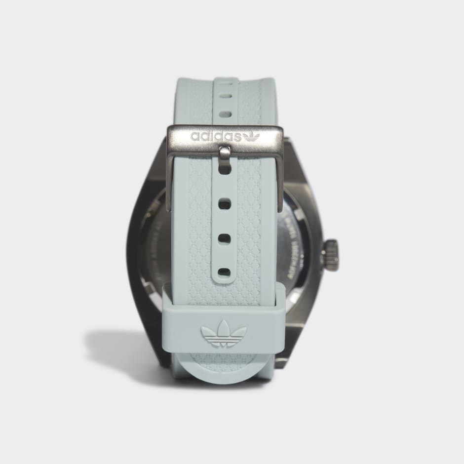 Adidas 8822 2024 watch price