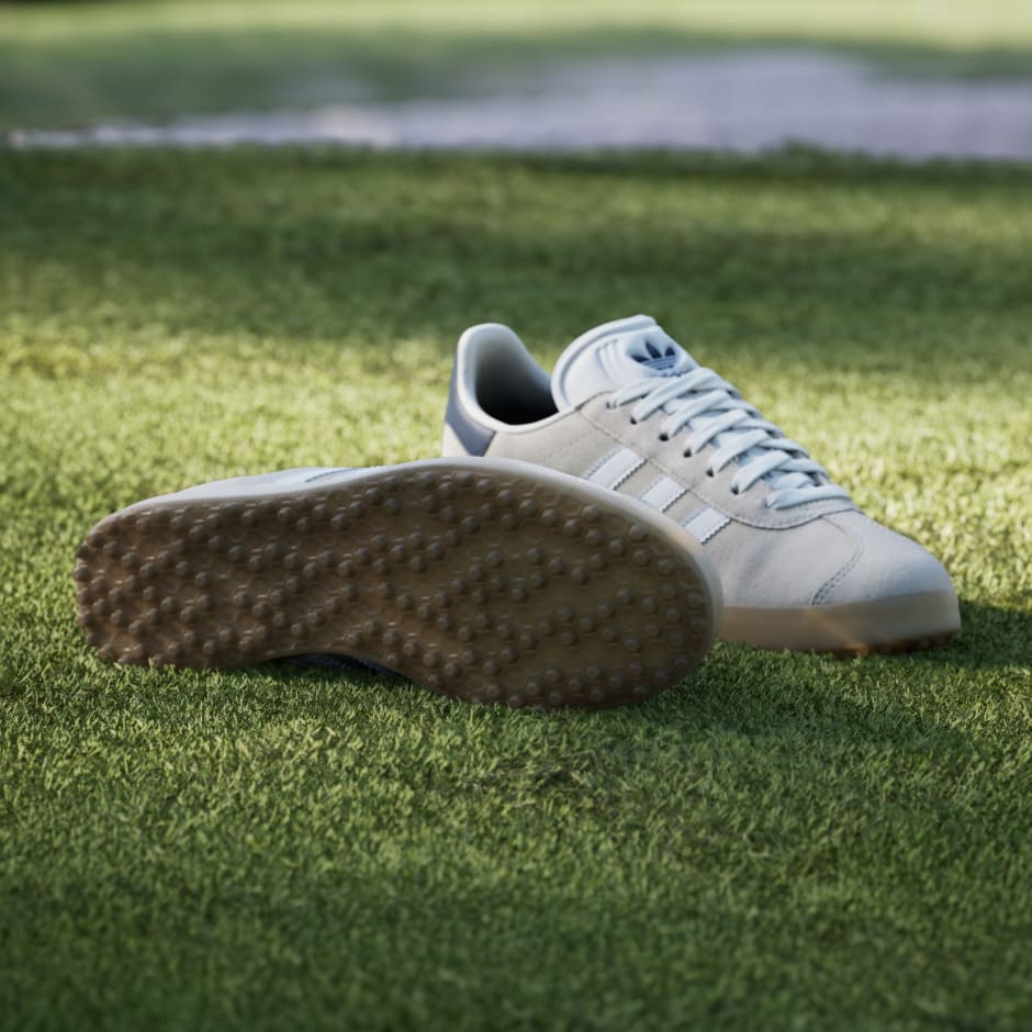 Gazelle Spikeless Golf Shoes