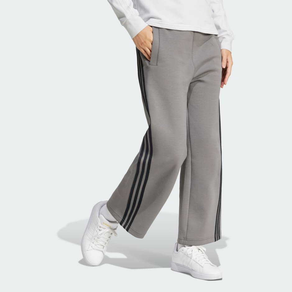 Future Icons 3-Stripes Open Hem Pants