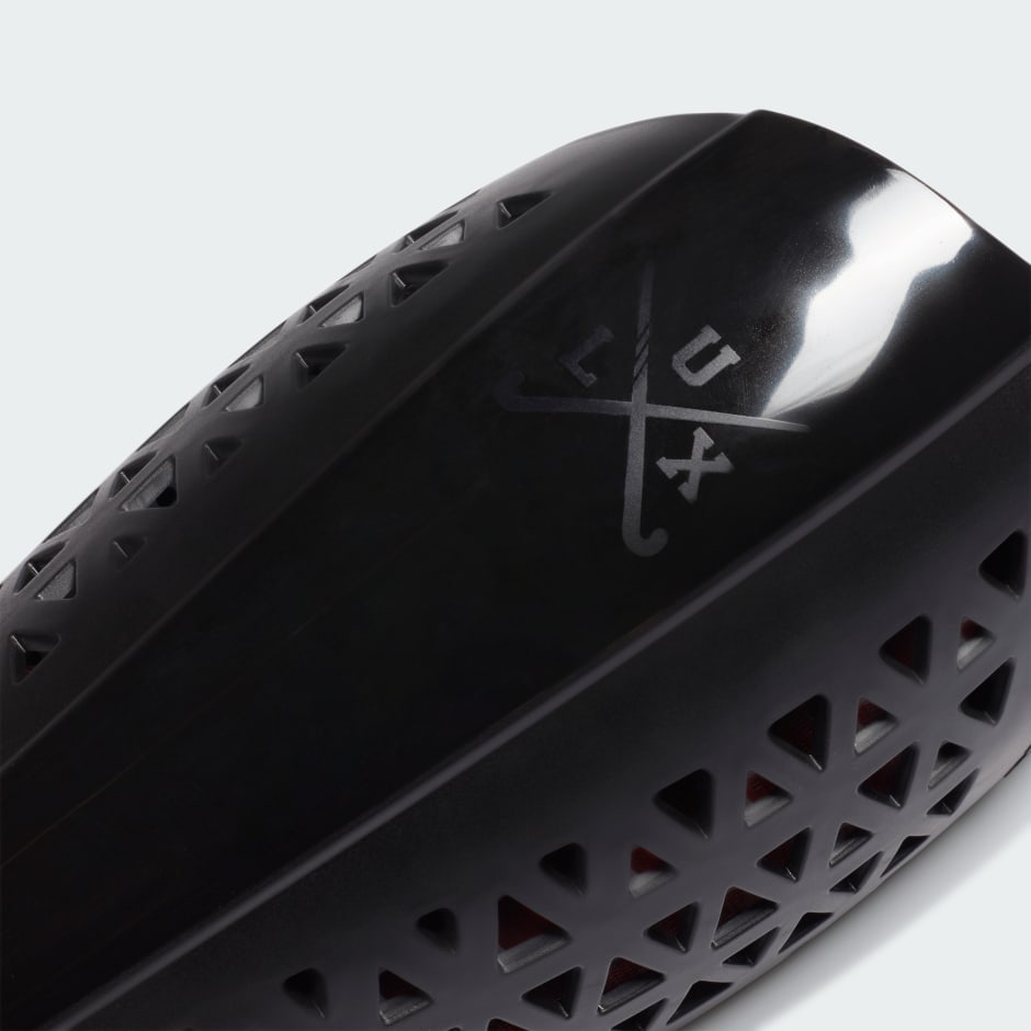 Apărătoare de tibie Lux