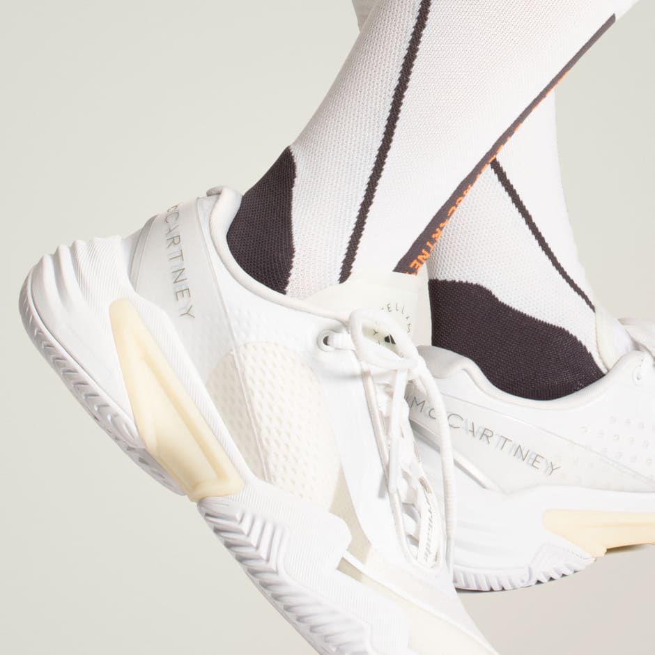 Barricade adidas by Stella McCartney