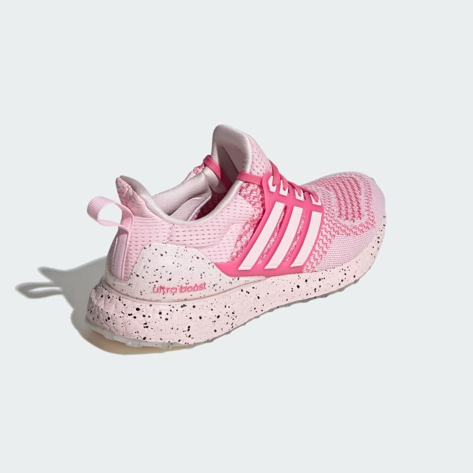 Originals ultra boost 4.0 shop  cloud white/core black/show pink