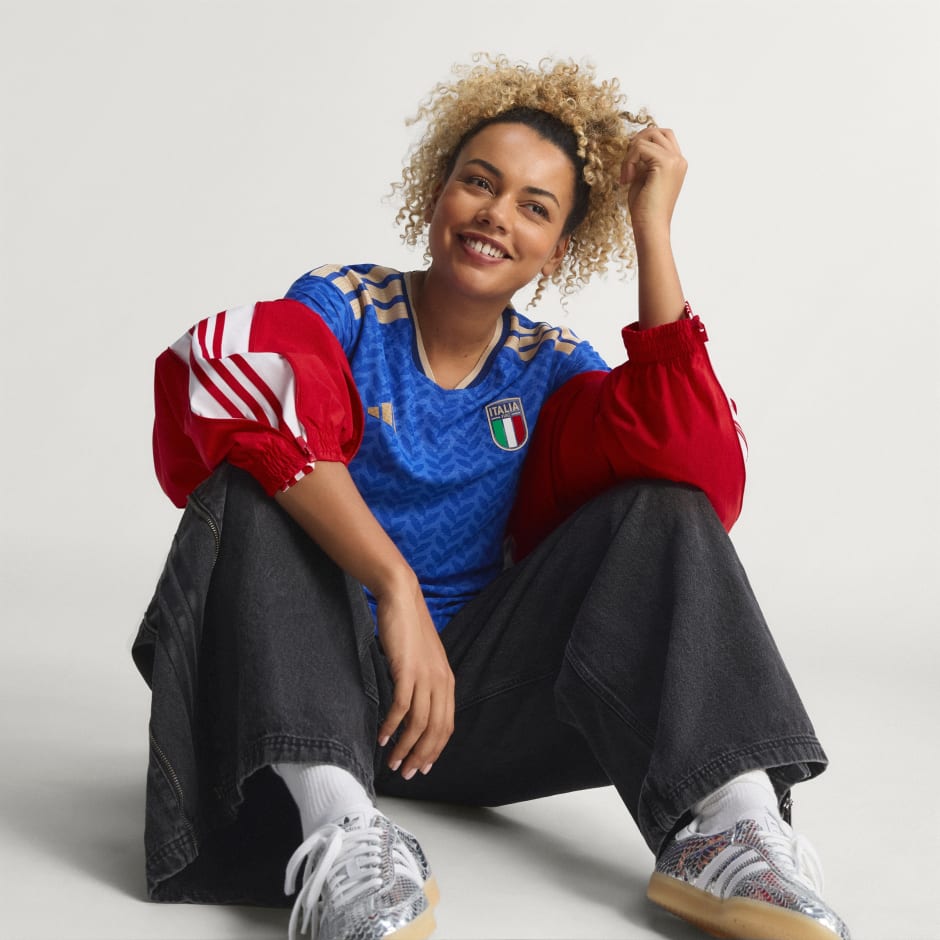 Dres Italy 26 Women's Team Home Authentic