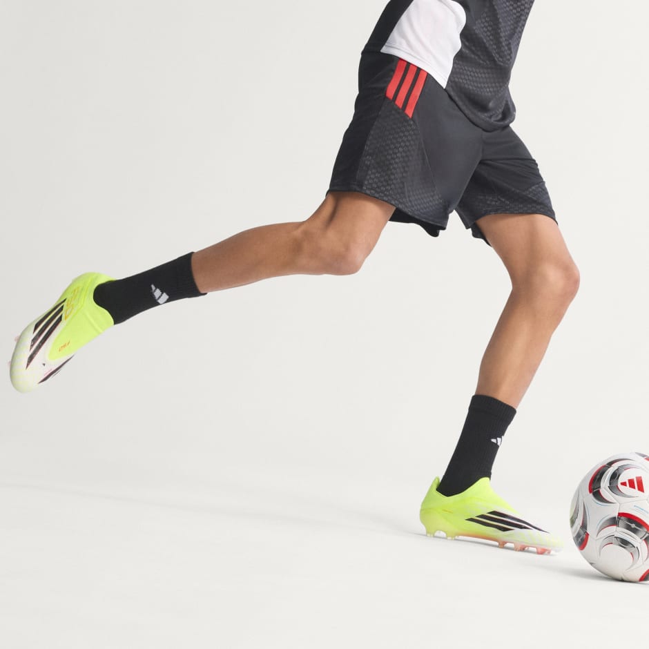 F50 ELITE Laceless Firm Ground Football Boots