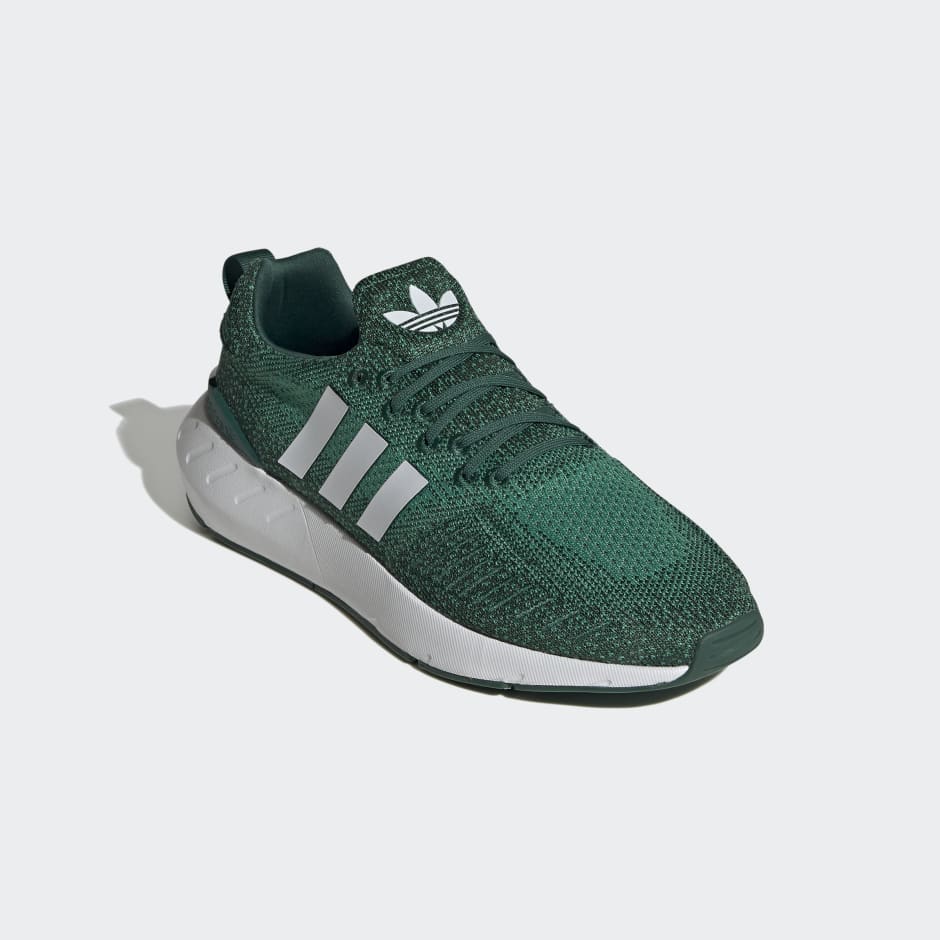 Womens green shop adidas swift run