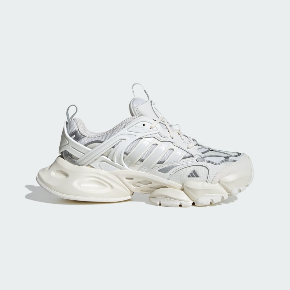 XLG Runner Deluxe Shoes