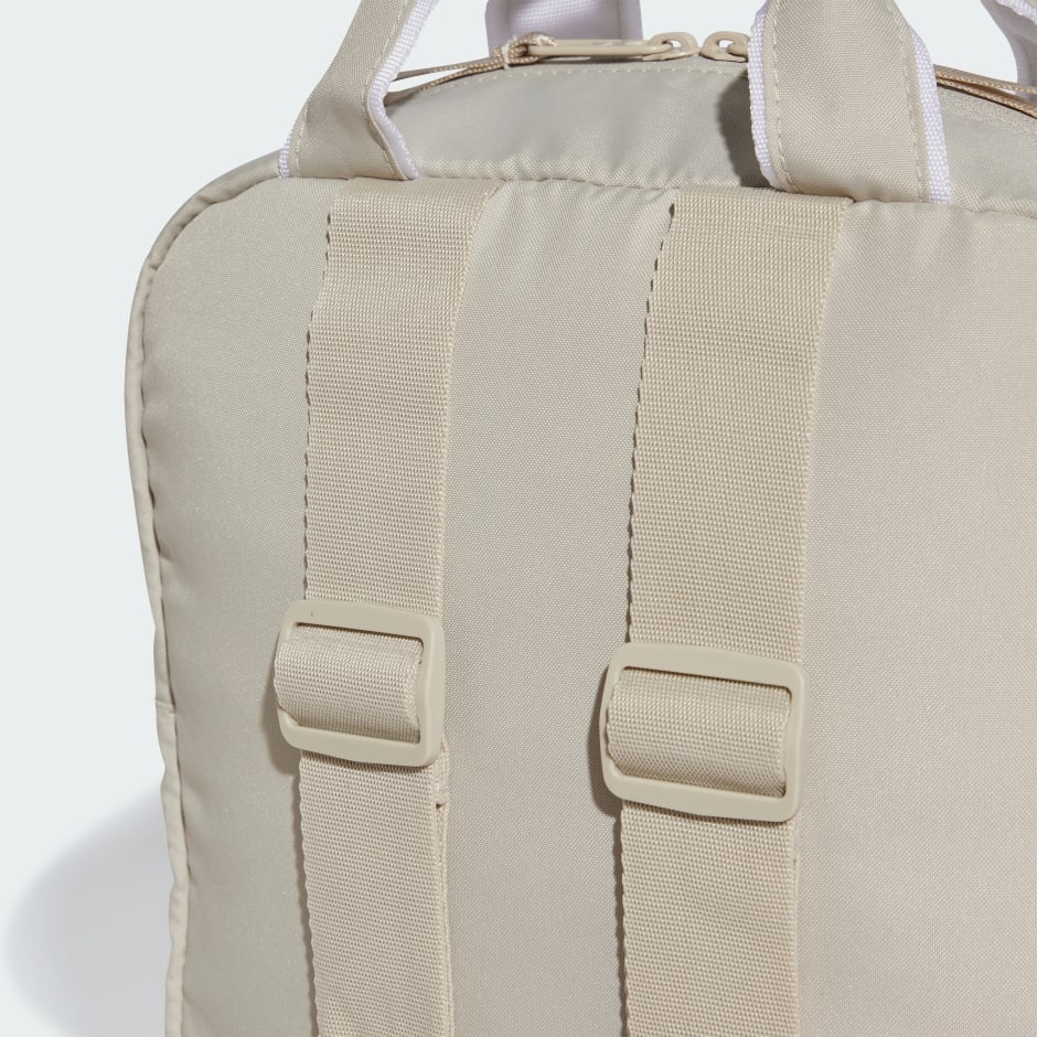 Linear Essentials Backpack
