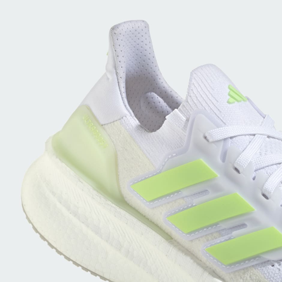 נעלי Ultraboost 5