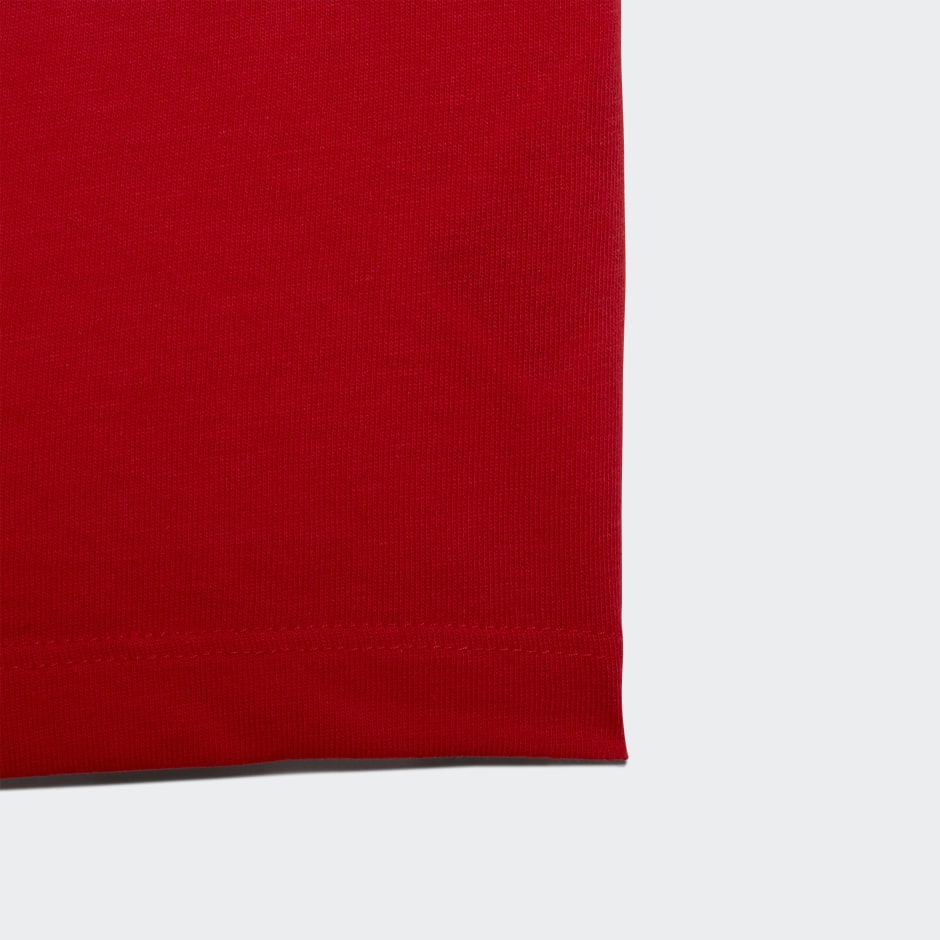 Trefoil Tee