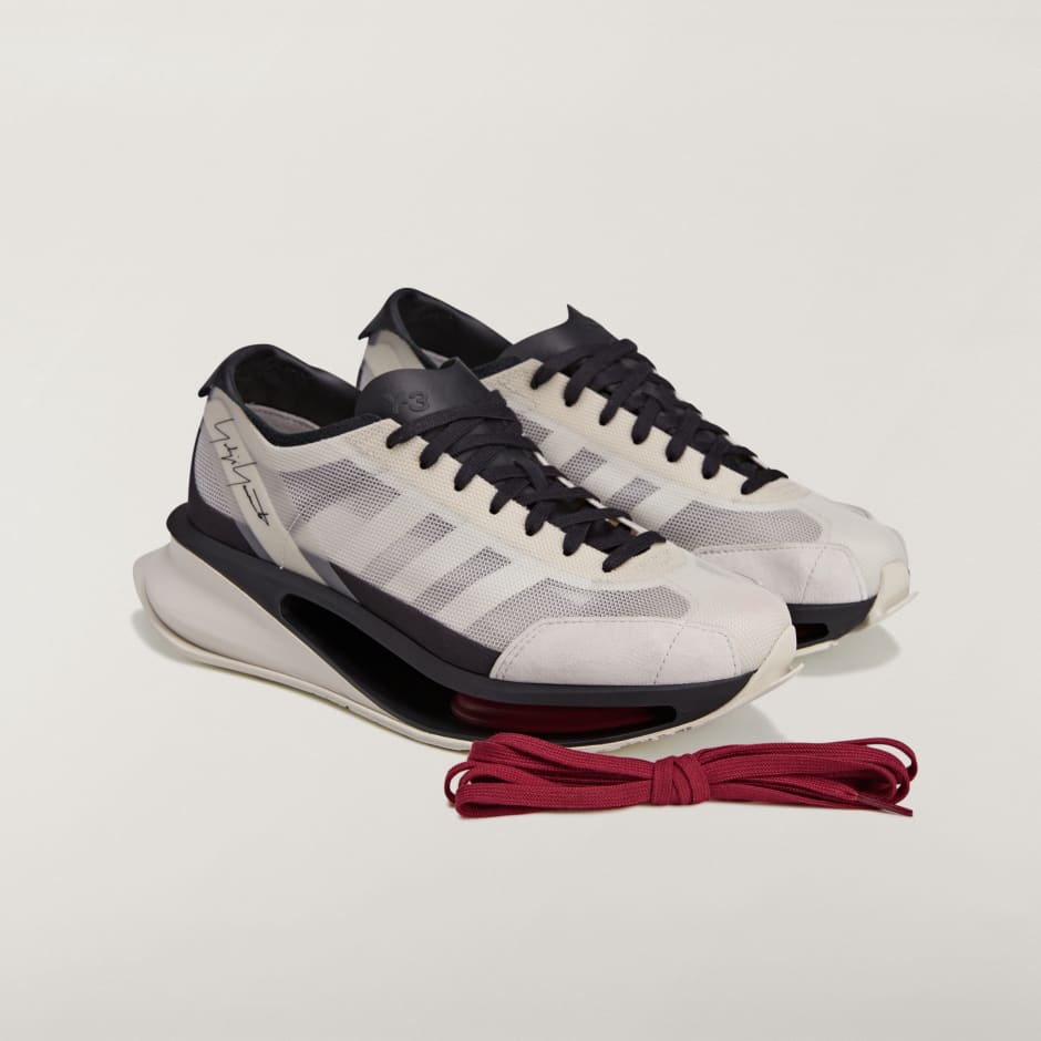 本LA‐３‐9 Y-3 Sneaker -Gendo Superstar Talc-Black