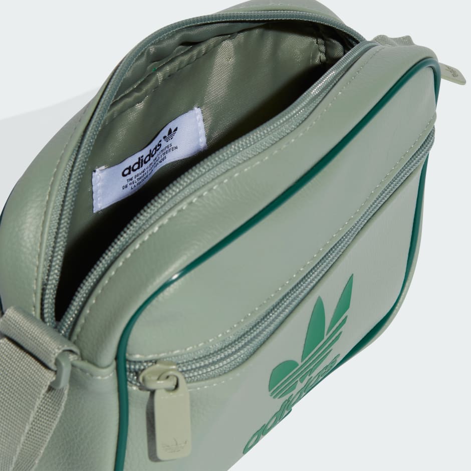 Adicolor Classic Mini Airliner Bag