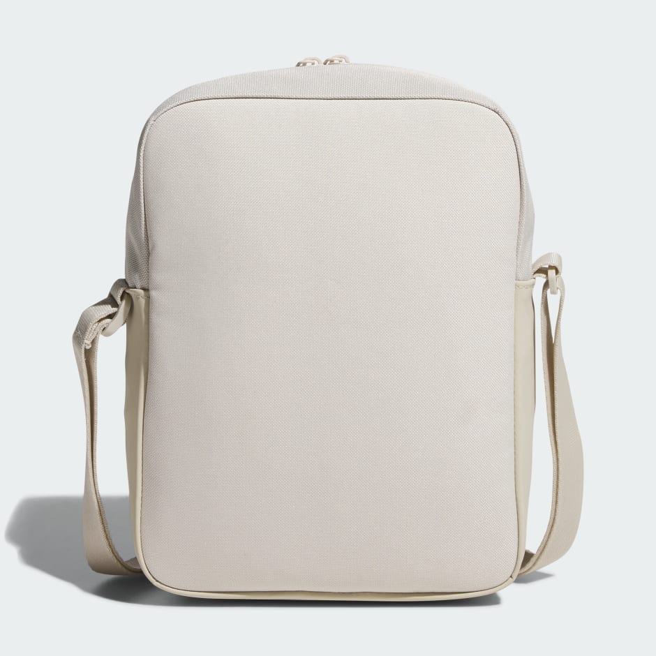 Essentials Organizer