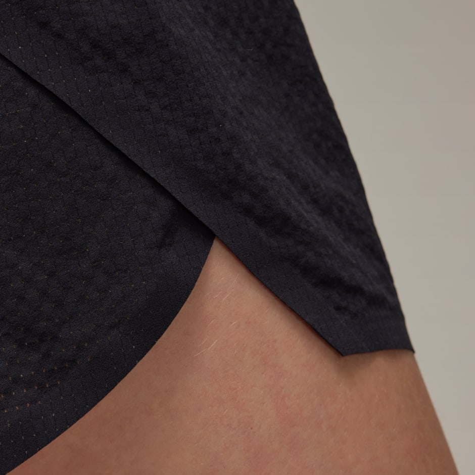 W RUN SHORTS