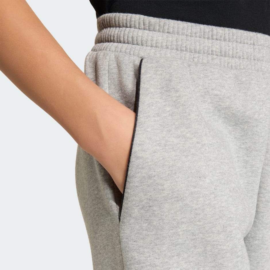 SEASONALS COLLEGIATE TYPOGRAPHY PANT