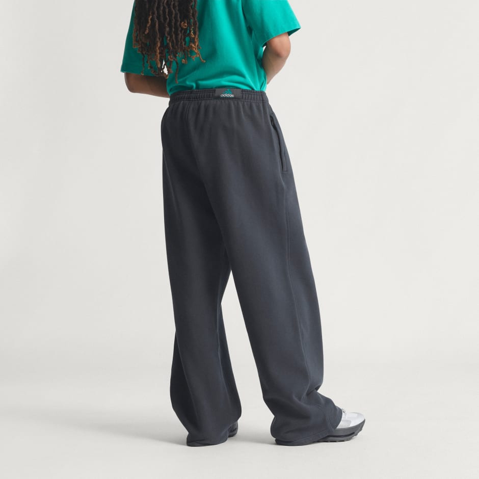 PANTALONI SPORT ADIDAS EQUIPMENT CU TIV DESCHIS