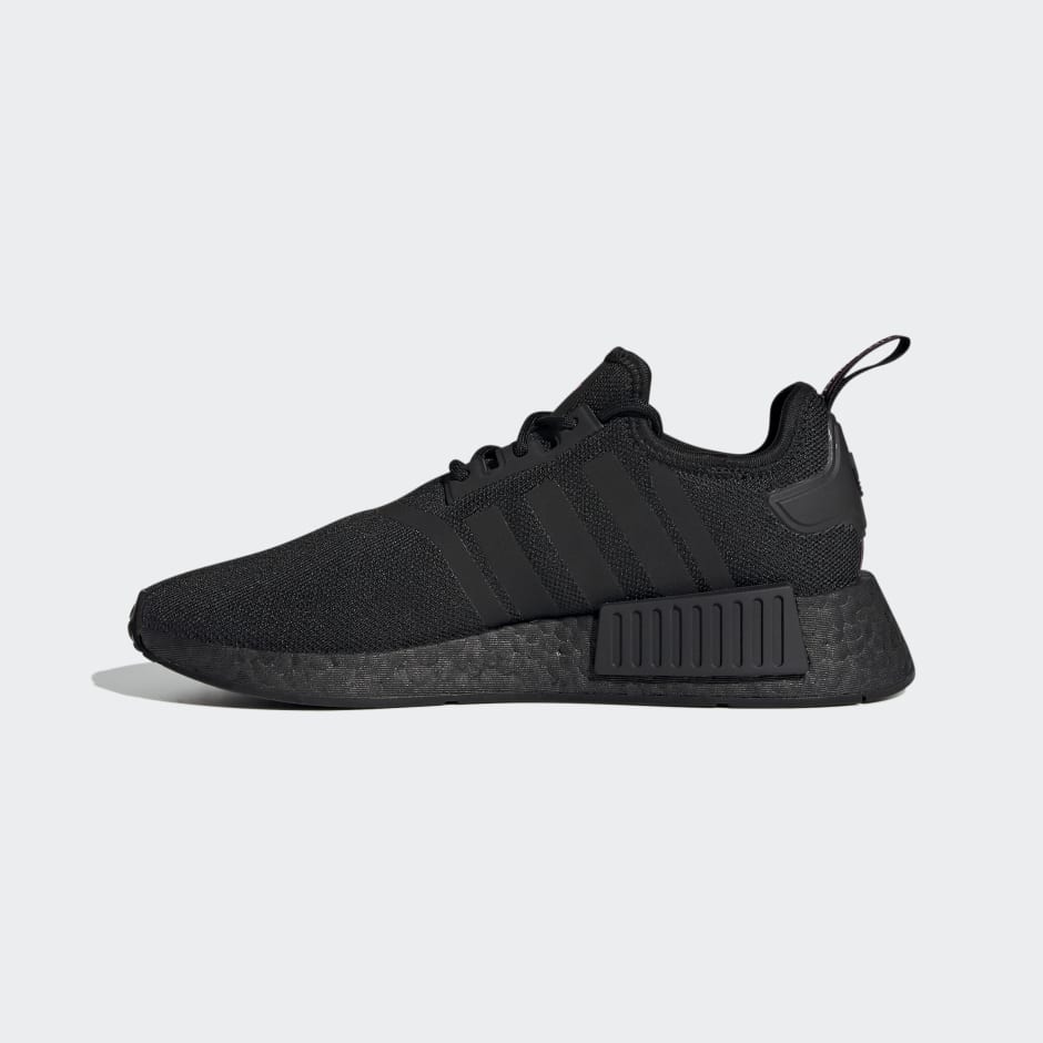 NMD_R1 W