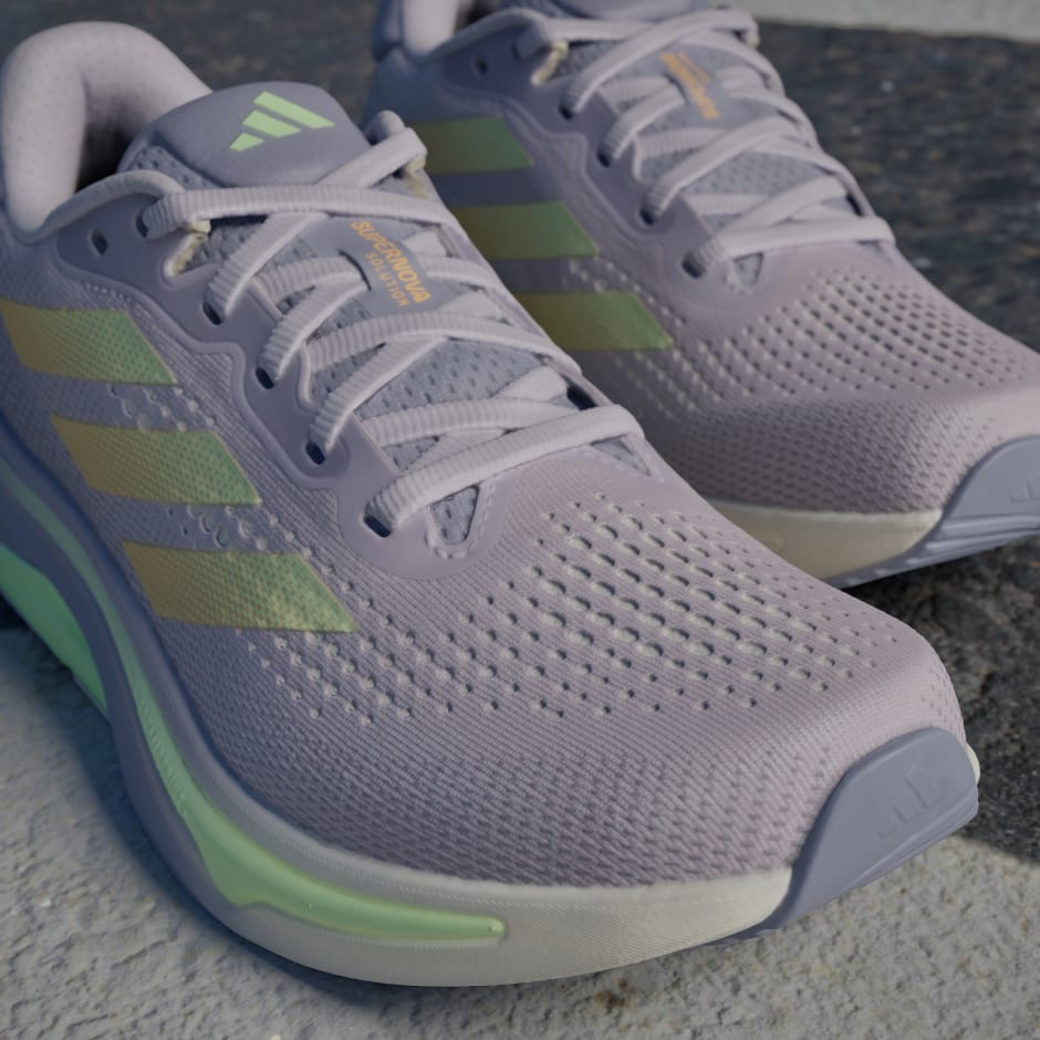 Supernova Solution Running Shoes