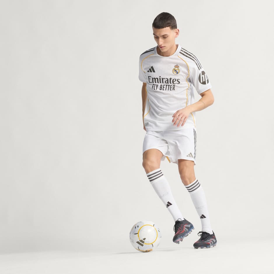 Dres Real Madrid 25/26 Home Authentic