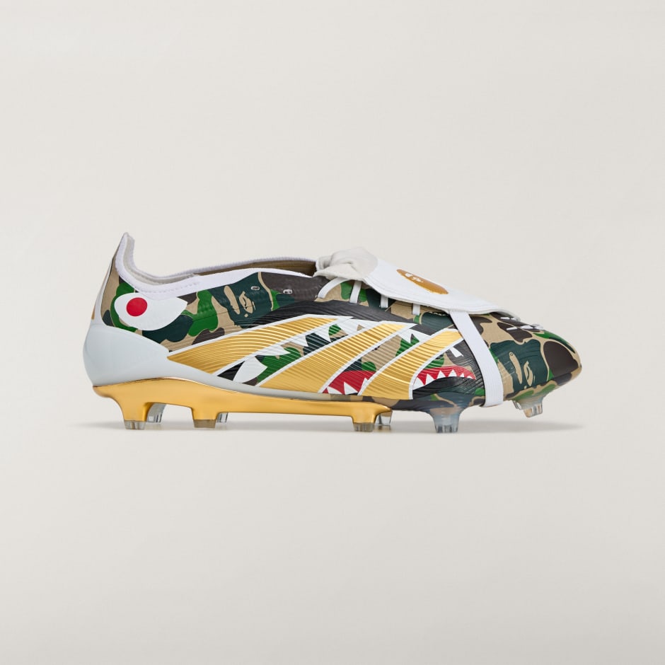 Ghete BAPE x adidas Predator Elite cu limbă pliabilă pentru teren dur