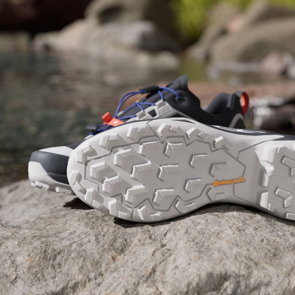 Terrex Skychaser GORE-TEX 登山鞋