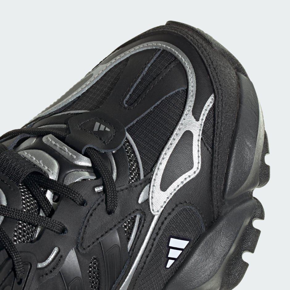 XLG Runner Deluxe Shoes