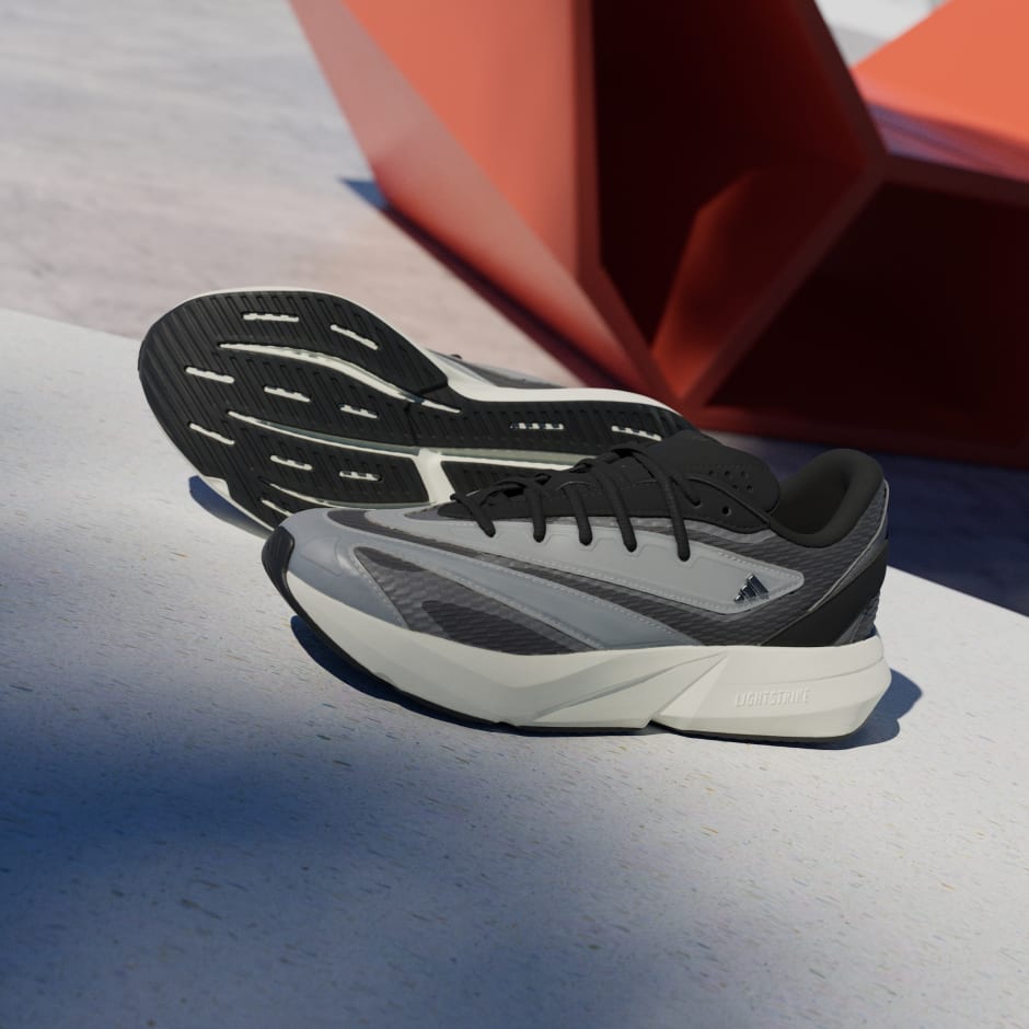 Lightblaze Shoes