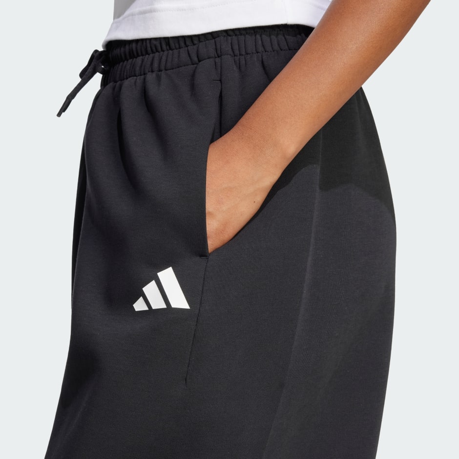 Future Icons 3-Stripes Parachute Pants