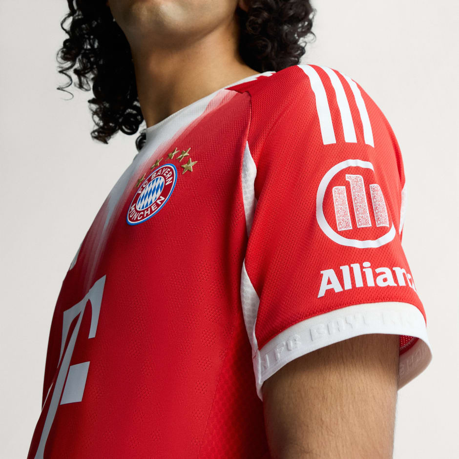 חולצת משחקי בית אותנטית FC Bayern 25/26
