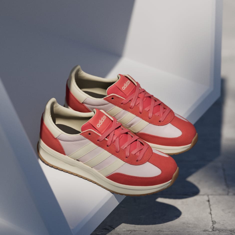 RUN 70s 2.0 Shoes