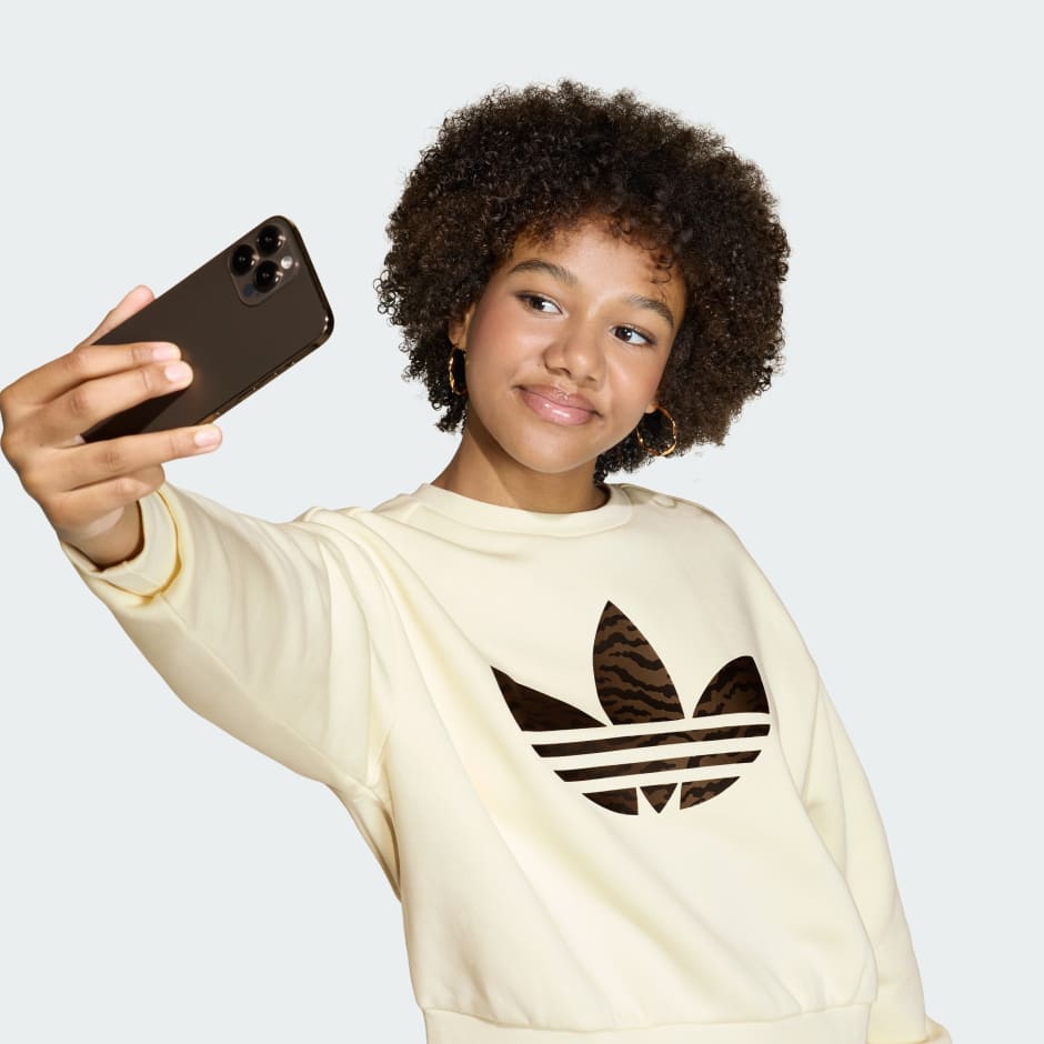 &Scaron;IROKA SKRAĆENA MAJICA