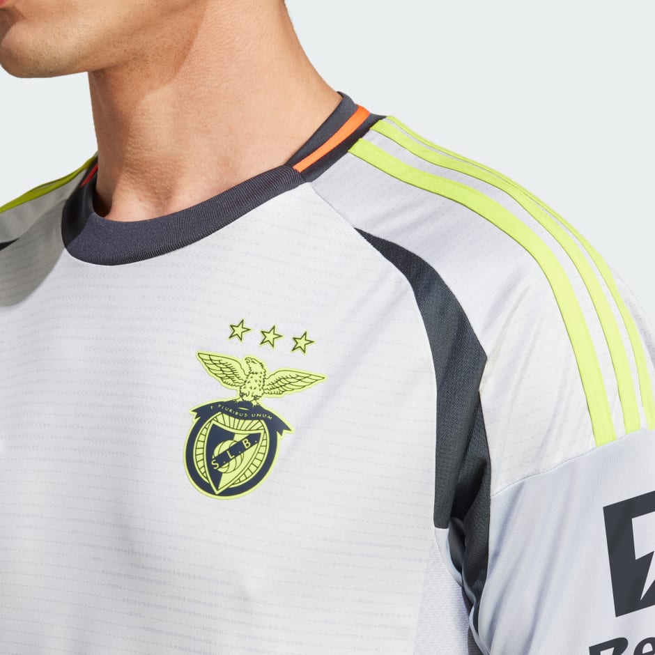 Treći dres Benfica 24/25