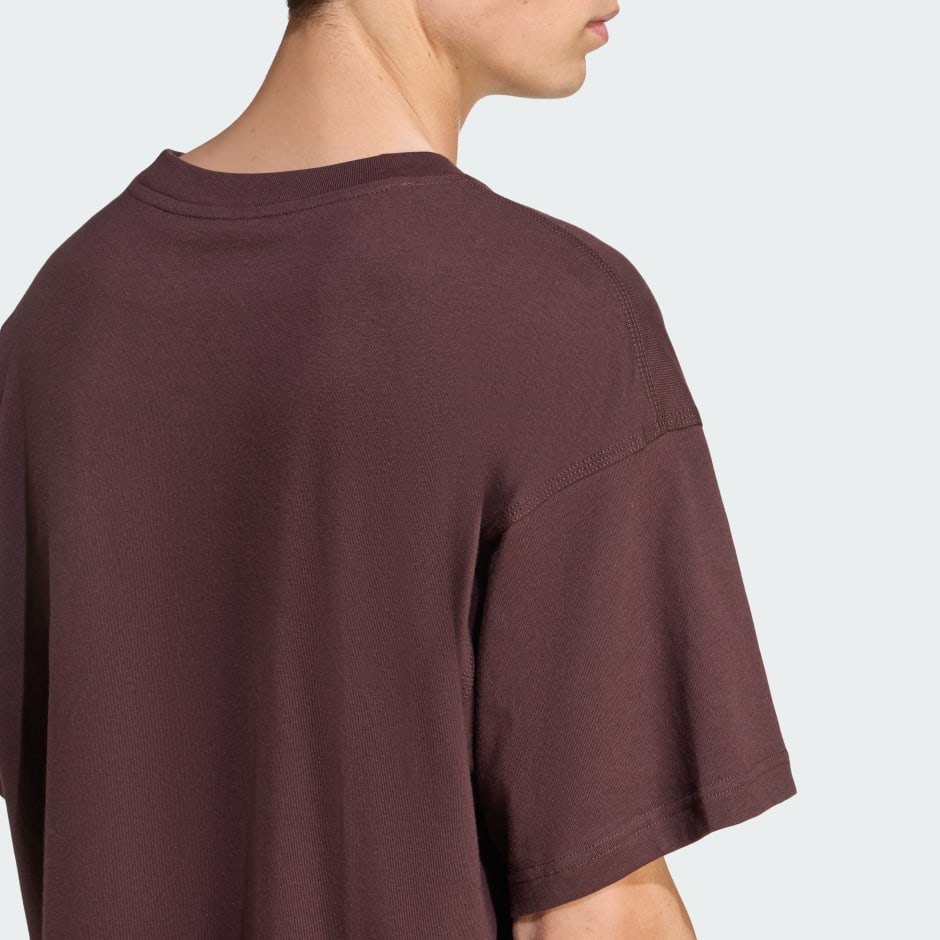 Curved adidas Trefoil Logo GFX Tee