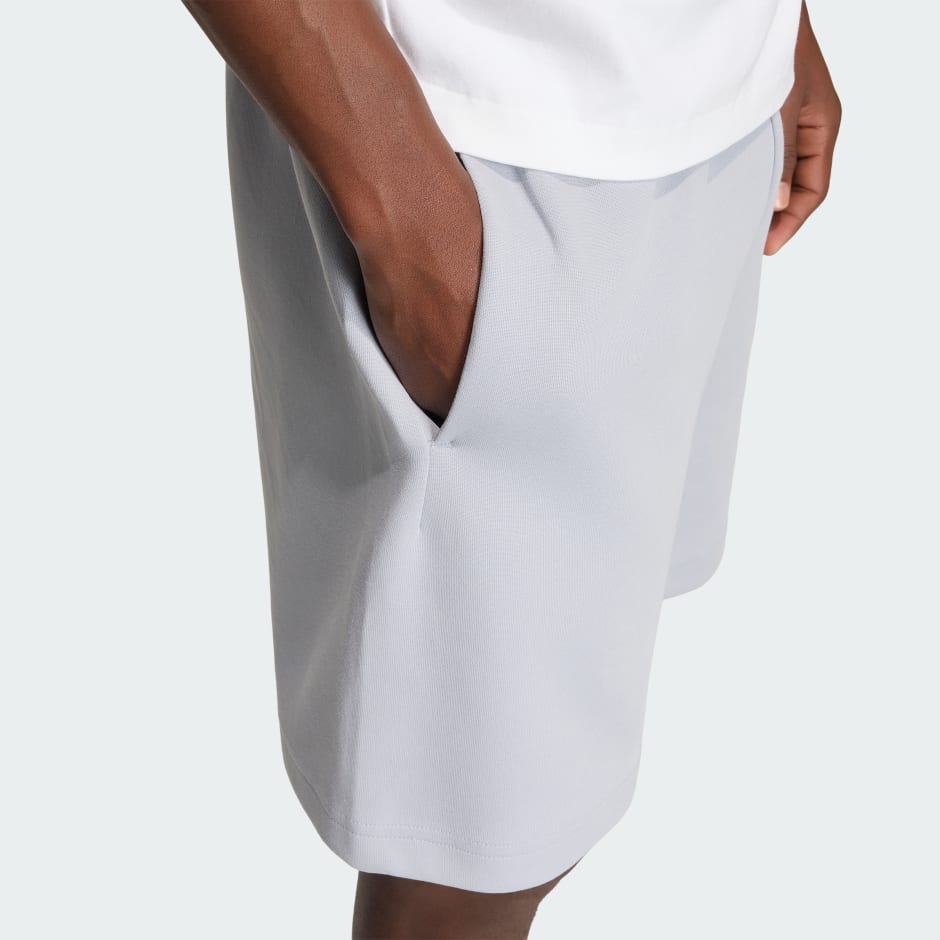 Future Icons Small Logo Shorts